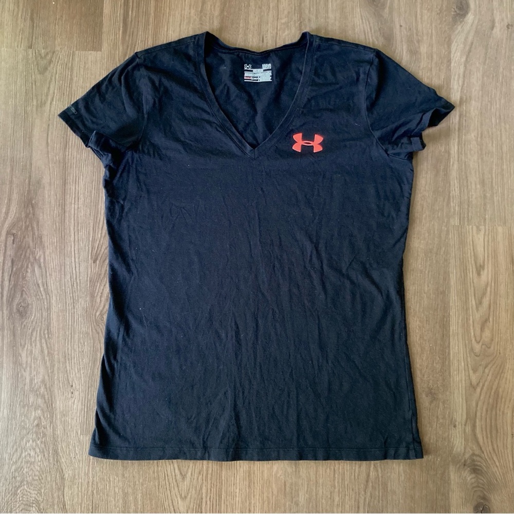 Under Armour Black Fitted Short Sleeve Tee Size L HeatGear Semi-Fitted Cotton